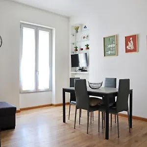  Appartamento Isola District Bright House Italia